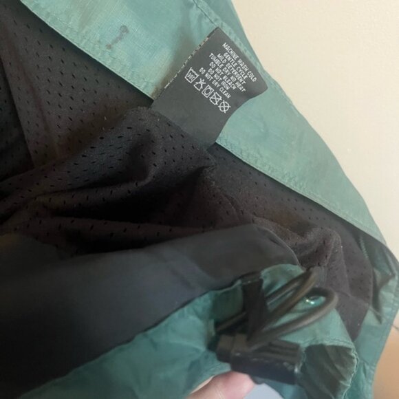 Bass pro shop wind jacket hidden hood full zip pockets mens M - Picture 6 of 6